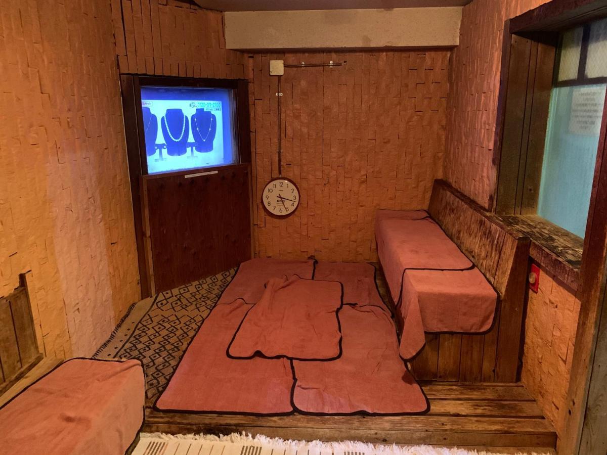 Capsule Hotel 310 Токио Екстериор снимка